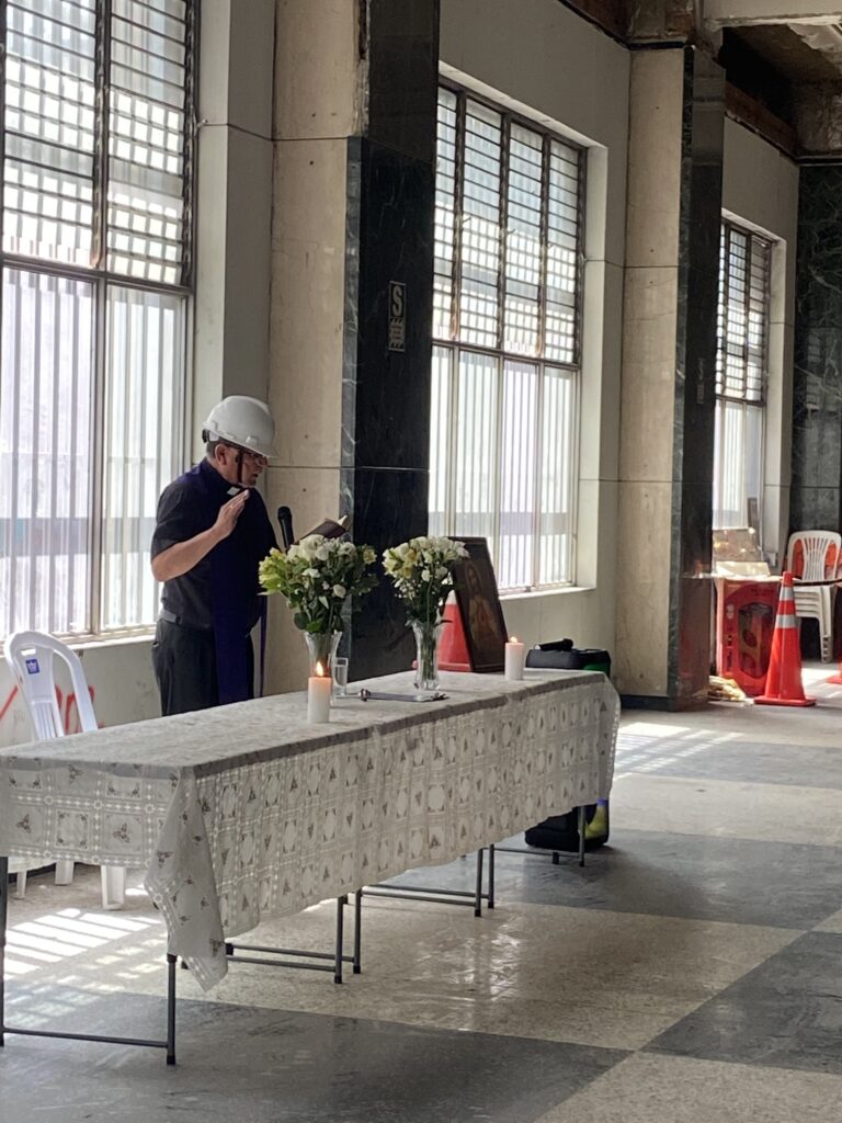 Realizamos la ceremonia de la primera piedra de la Obra de las oficinas para la Bicameralidad